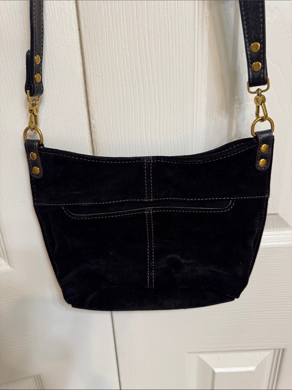 HOBO brand Black Suede Crossbody Bag - Classic Everyday Shoulder Bag - Picture 3 of 4